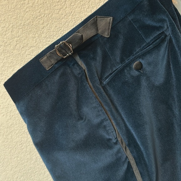 SuitSupply 3 piece unworn BNWT blue velvet tuxedo. - Picture 5 of 7